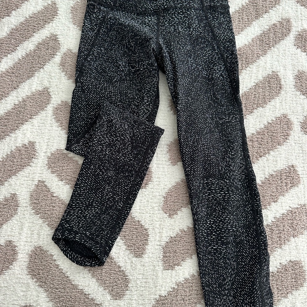 Athleta Black Heathered Print Kids Leggings